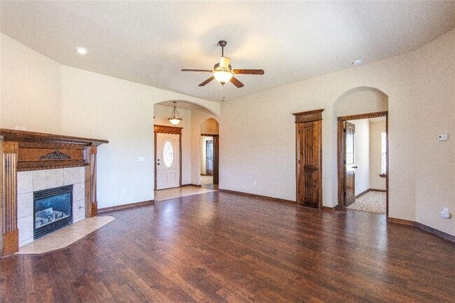 Foto del edificio - 12108 Chesterfield Ln