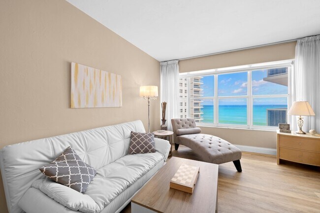 Foto del edificio - 3700 Galt Ocean Dr
