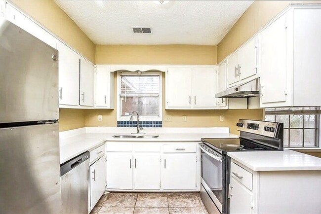 Building Photo - 4380 Hunt Cliff Trce
