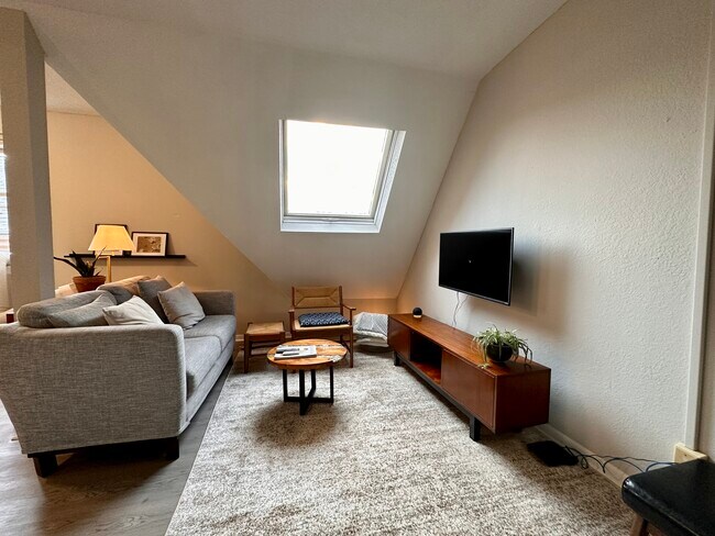 Foto del edificio - 1432 W Kilbourn Ave