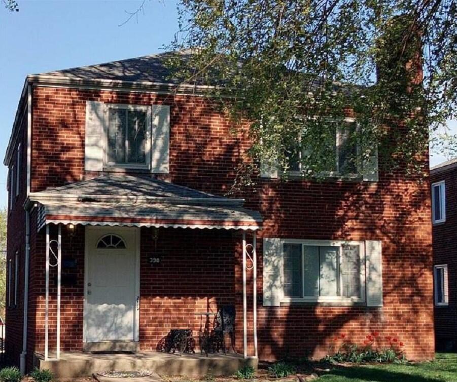 Foto principal - 398 S Chase Ave