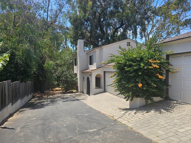 Foto del edificio - 1615 Olive St