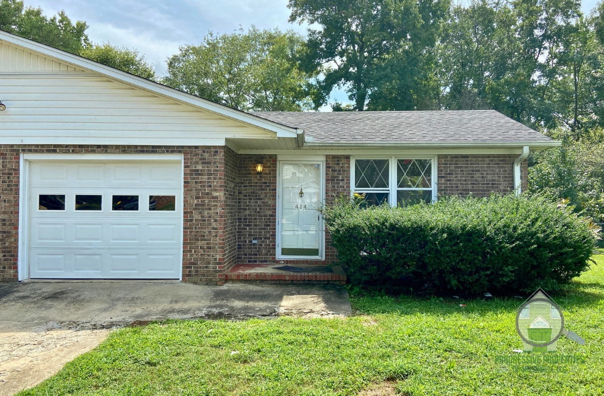 Photo - 424 Devonwood Ct (Taylors, SC)