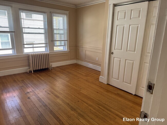 Foto del edificio - 315 Foster St