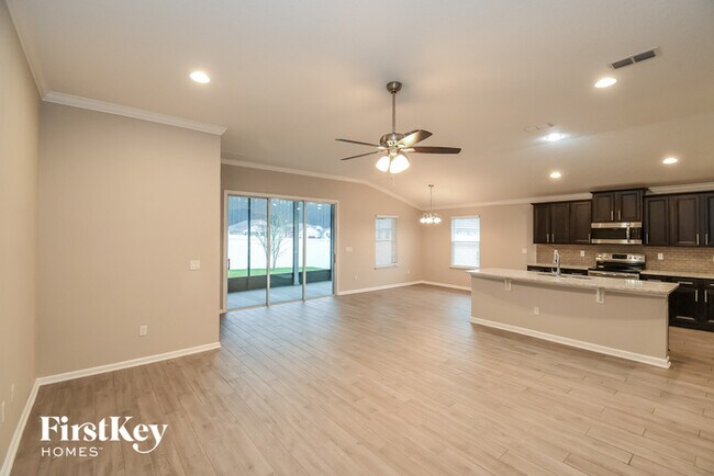 Building Photo - 10054 Andean Fox Dr