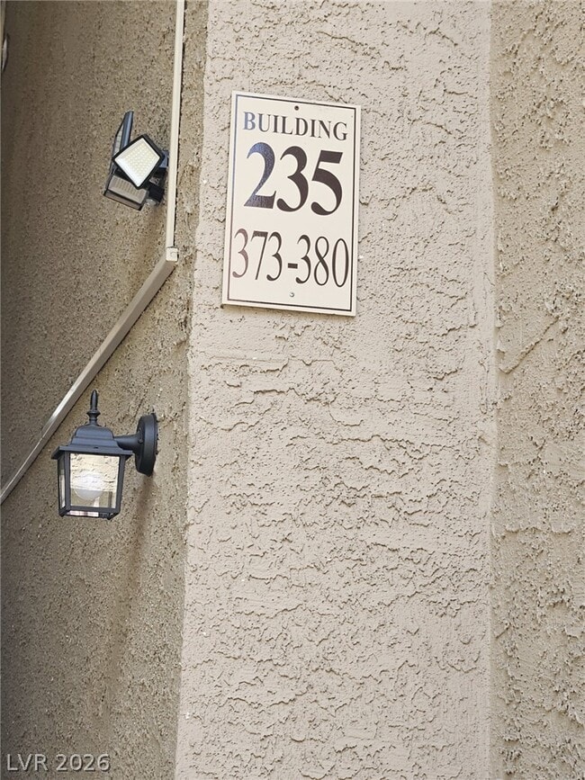 Building Photo - 5060 Indian River Dr