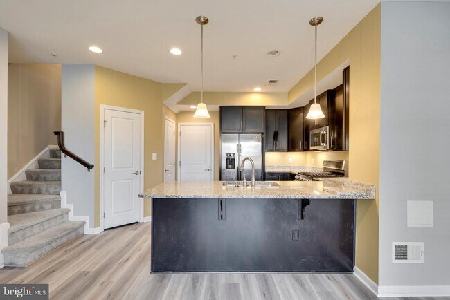 Foto del edificio - 5456 Stream Bank Ln