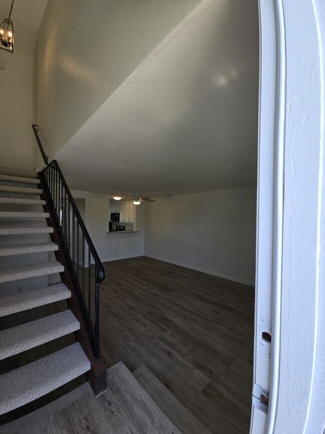Foto del edificio - Coastal Living: 2-Bed, 1.5-Bath Townhome w...