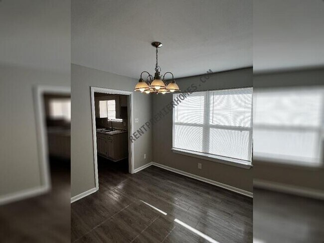 Foto del edificio - 1908 War Eagle Dr