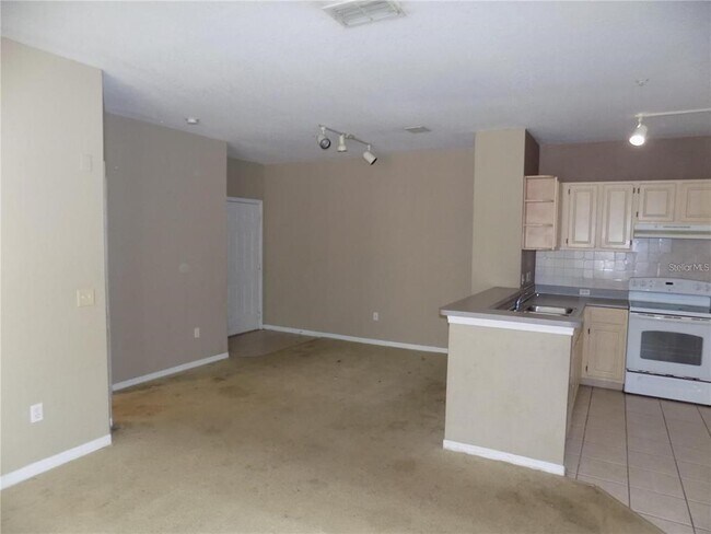 Foto del edificio - 2537 Maitland Crossing Way