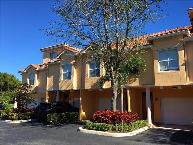 Foto del edificio - 2016 Alta Meadows Ln
