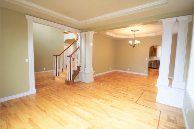 Building Photo - Spacious Two Rivers Home