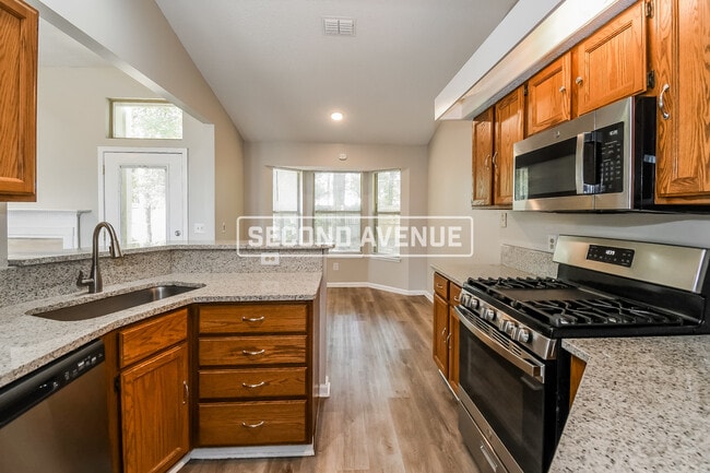 Foto del edificio - 8544 Echoridge Ct
