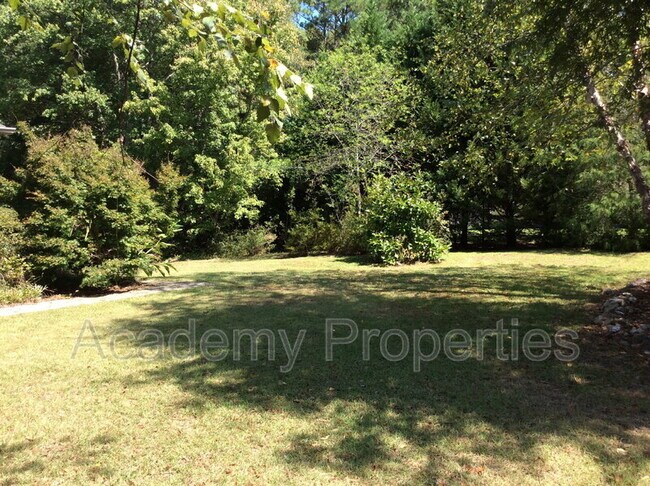 Foto del edificio - 464 Loblolly Ln