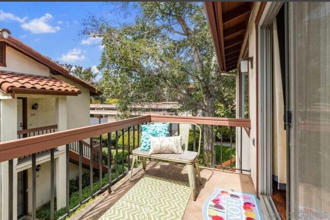 Foto del edificio - 4080 Rosenda Ct