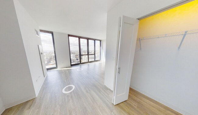 Foto del edificio - 622 N Wells St