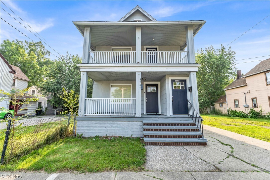 Primary Photo - 3229 W 32nd St