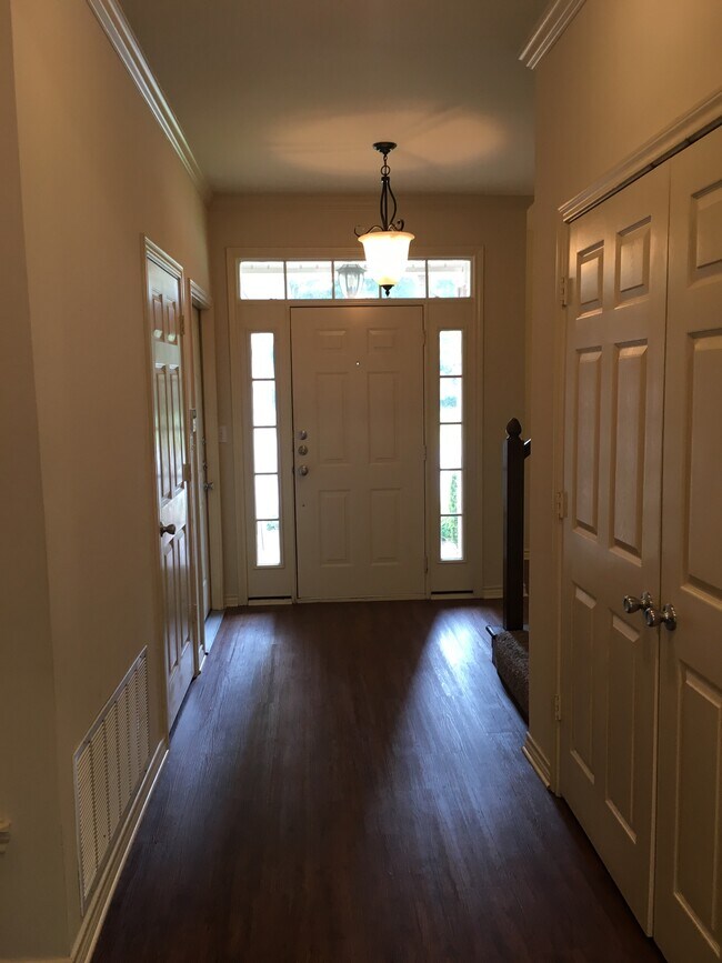 Foto del edificio - 6222 Ashton Ct