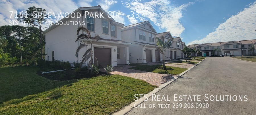 Foto principal - 7161 Greenwood Park Cir