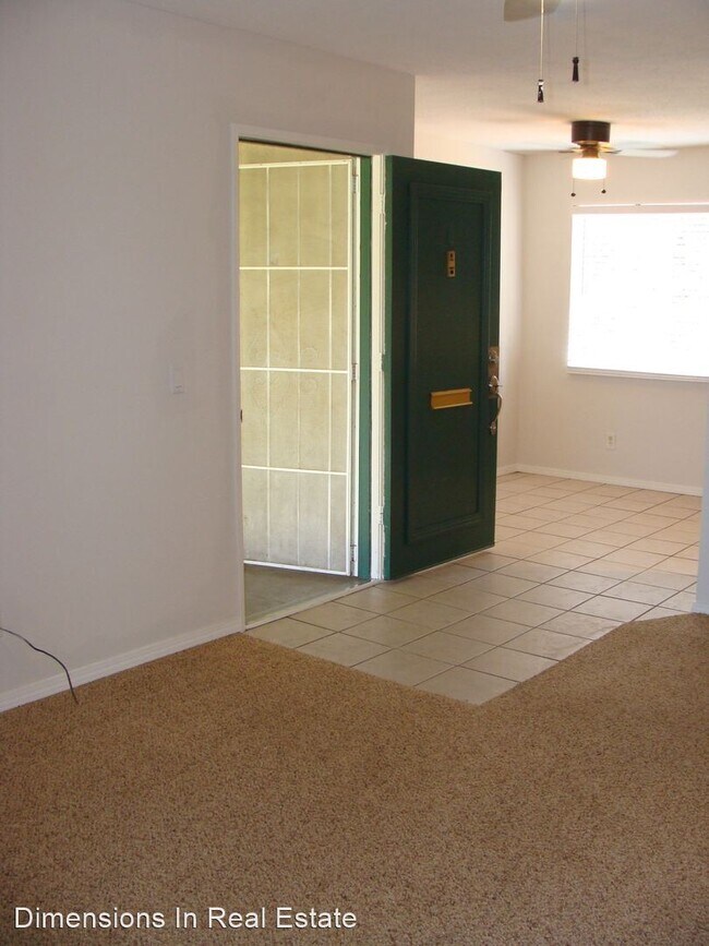 Building Photo - 1 br, 1 bath House - 12728 Lakeshore Dr. #D