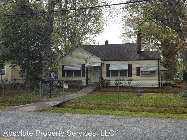 Building Photo - 300 Darlington Ave
