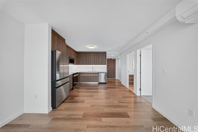 Foto del edificio - 1500 Rycroft St