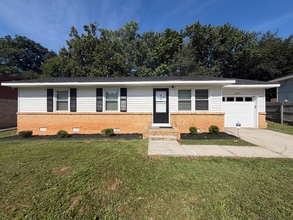 Building Photo - 3415 Angora Dr NW