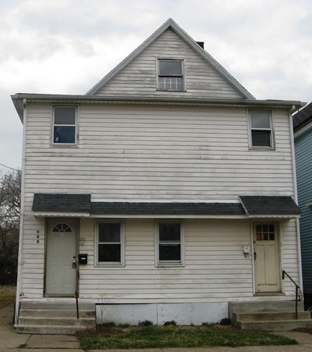 Primary Photo - 938 W 17th St