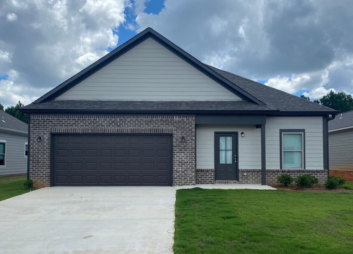 120 avalon way, Clanton, AL 35045 House Rental in Clanton, AL