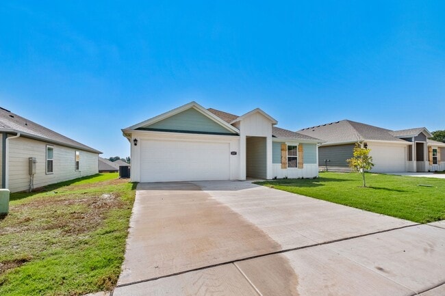 Building Photo - Beautiful, Brand New 4/2 in Gentry!