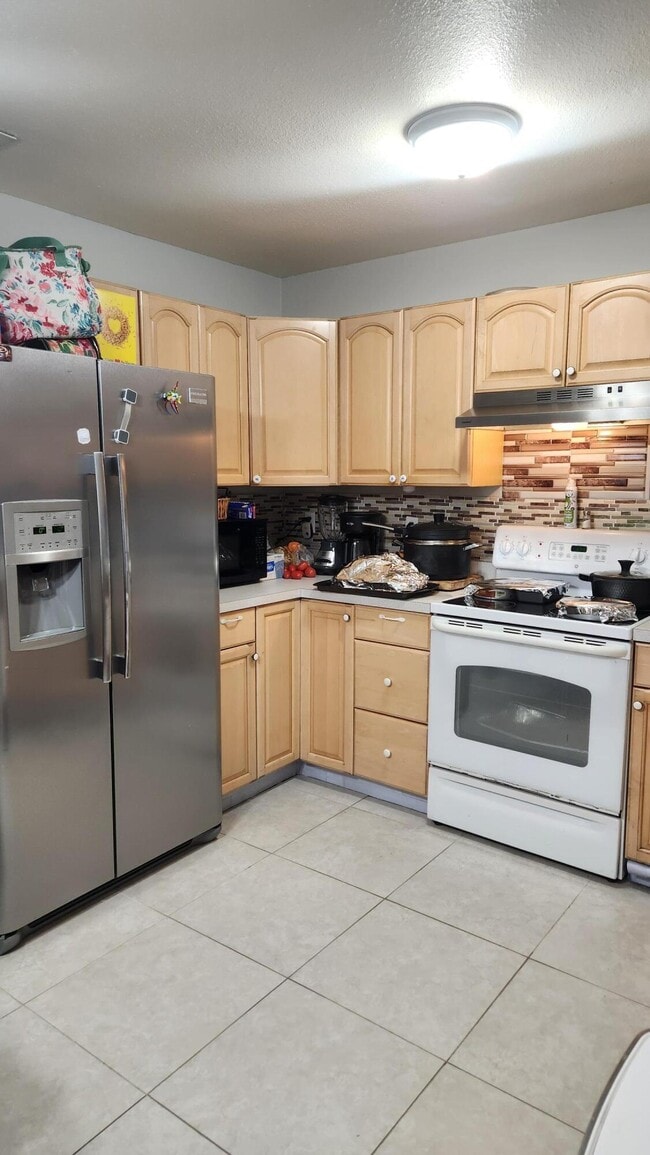 Foto del edificio - 2289 SE Seamist St