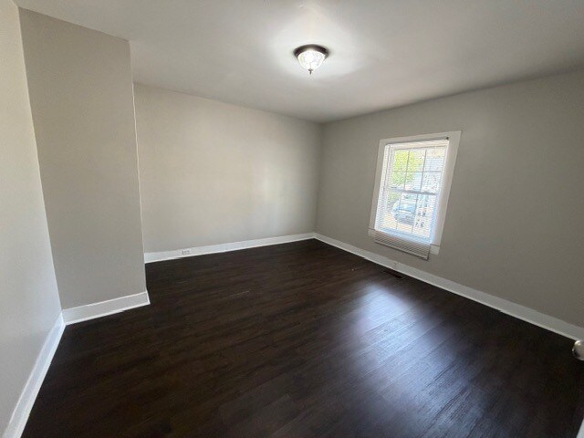 Foto del edificio - 1335 Thurmond St