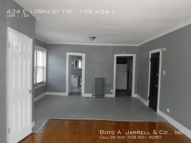 Foto del edificio - Pullman: Studio, $525.00, owner pays heat