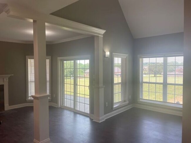 Building Photo - Wooster Executive Home