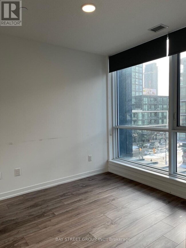 Building Photo - 4065 Confederation Pkwy