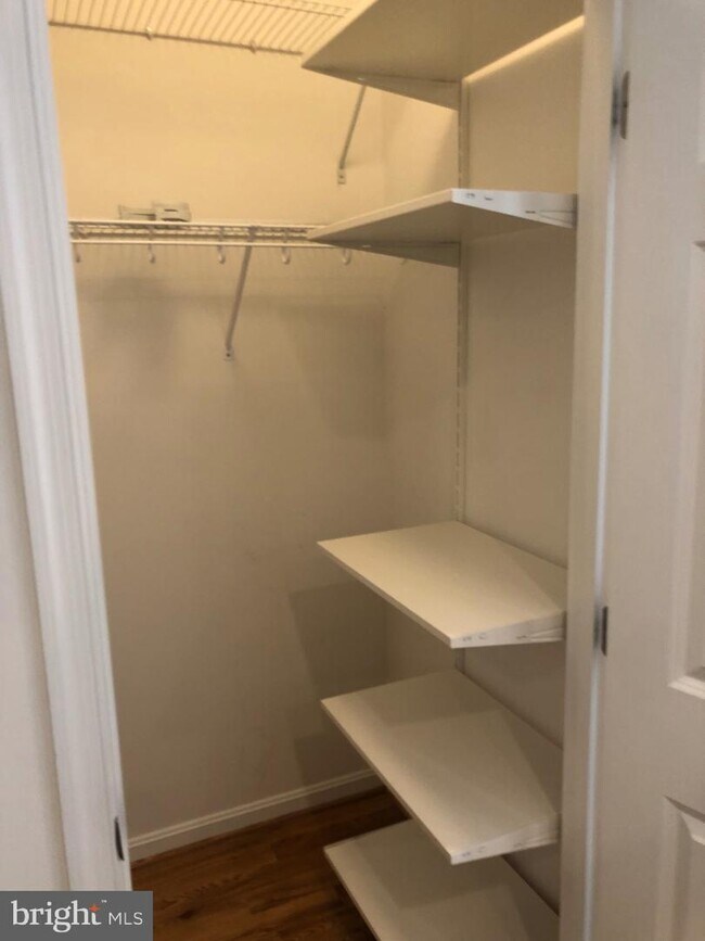 Foto del edificio - 3919 Georgia Ave NW