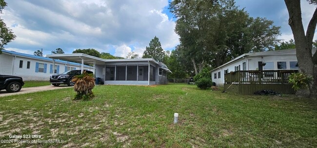 Building Photo - 15038 Brookridge Blvd