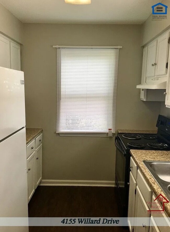 Building Photo - 4155 Willard Dr