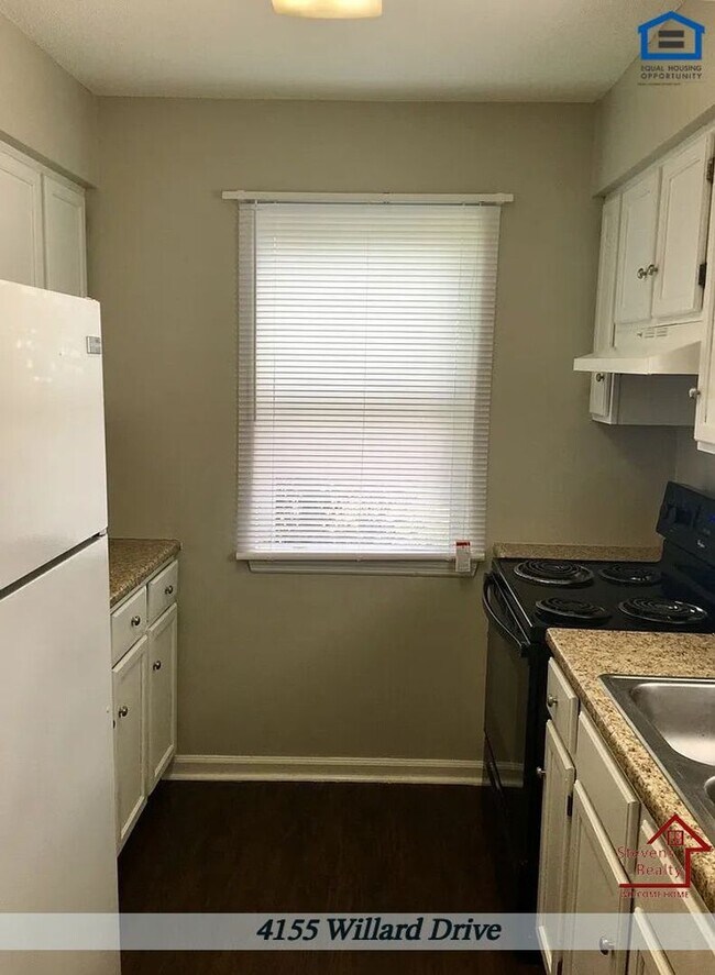 Foto del edificio - 4155 Willard Dr