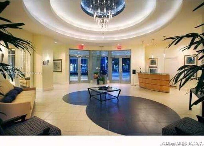 Foto del edificio - 1830 Radius Dr