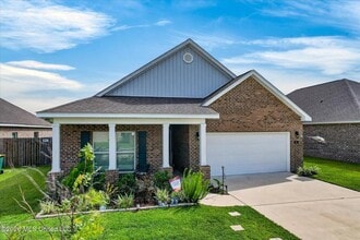 Building Photo - 81 Saltmeadow Cir