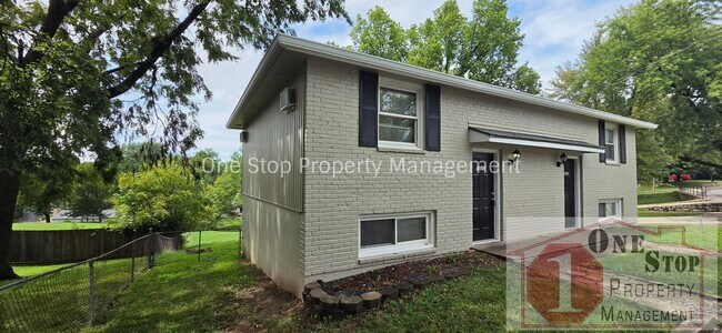 Foto del edificio - 5020 NW High Dr Terrace