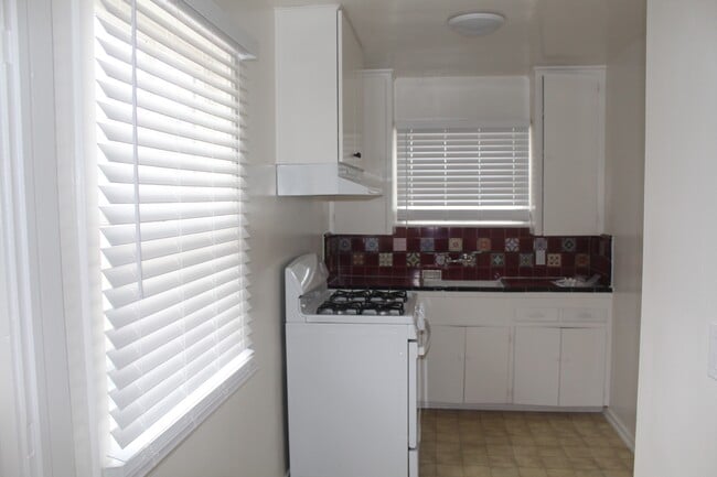 Foto del edificio - 14435 1/2 Califa St