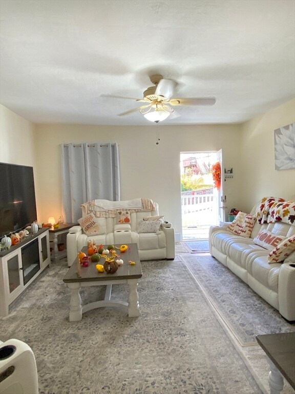 Foto del edificio - 111 Ashland St