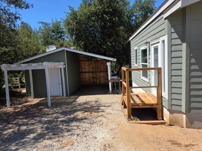 Building Photo - 4137 Alpine Blvd