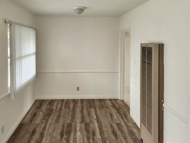 Foto del edificio - 5776-5790 Clemson Street