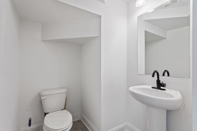 Foto del edificio - 3535 Knight Ln