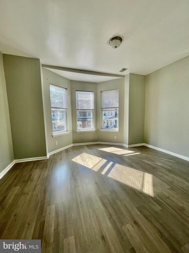 Building Photo - 325 N Felton St