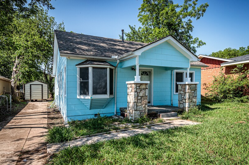 Foto principal - 1213 NW Columbia Ave