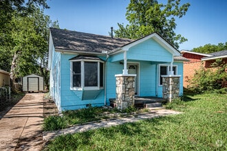 Building Photo - 1213 NW Columbia Ave